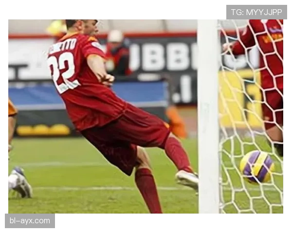 哥伦比亚主帅新战术显成效，球队状态回升剑指世界杯