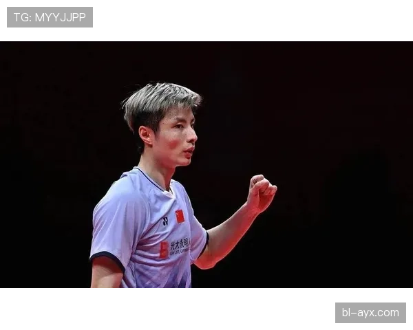 石宇奇这个月居然换了三种发型，场上杀气腾腾，生活里像换头达人？